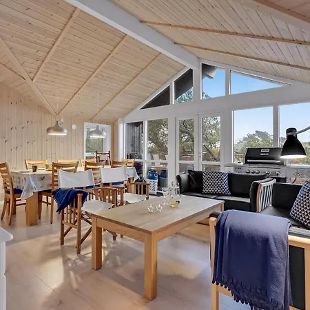 Дом отдыха Awesome In With House A Panoramic View Рибе