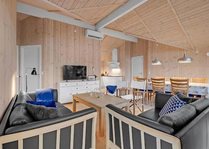 Сasa de vacaciones 4 Bedroom Stunning In Ribe